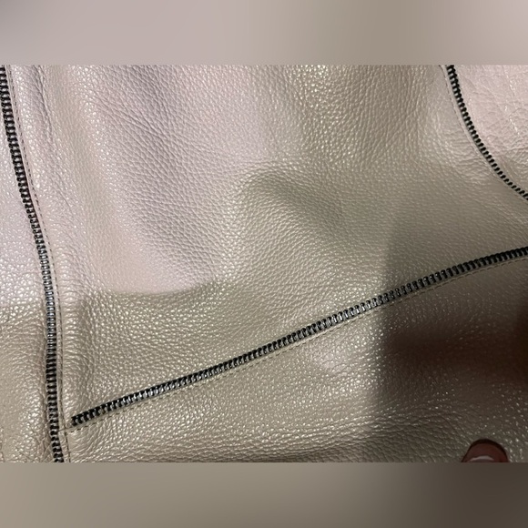 Botkier leather tote gray pebbled leather glitter interior pockets shoulder - Picture 3 of 6